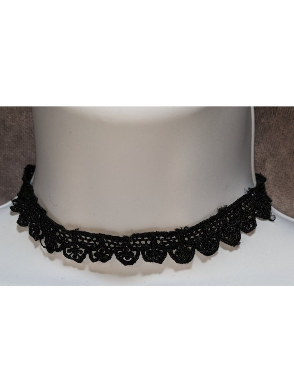 90s Goth Black Scalloped Lace Choker Necklace Dark Romantic Alt Y2K Jewelry